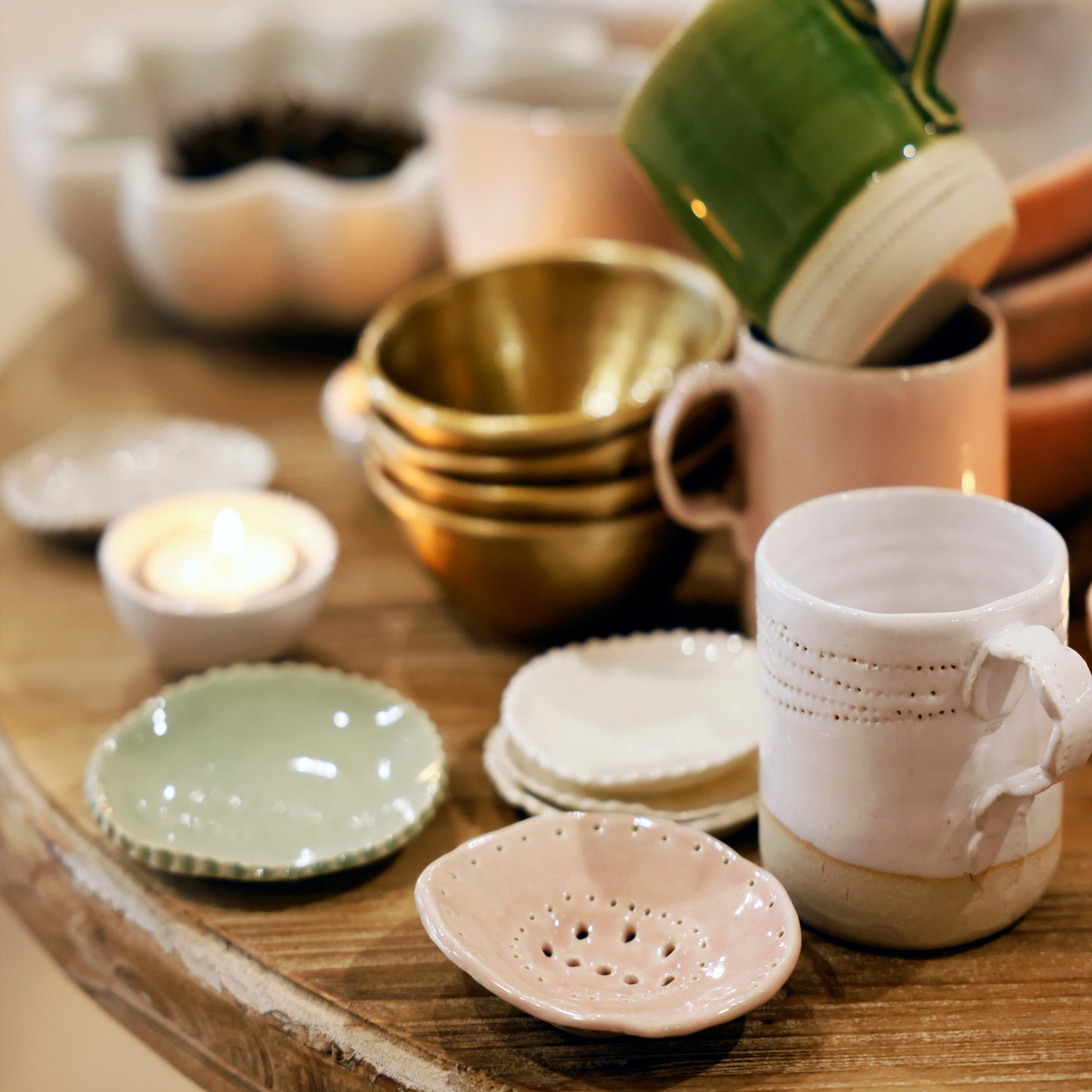Scallop Handle Mug