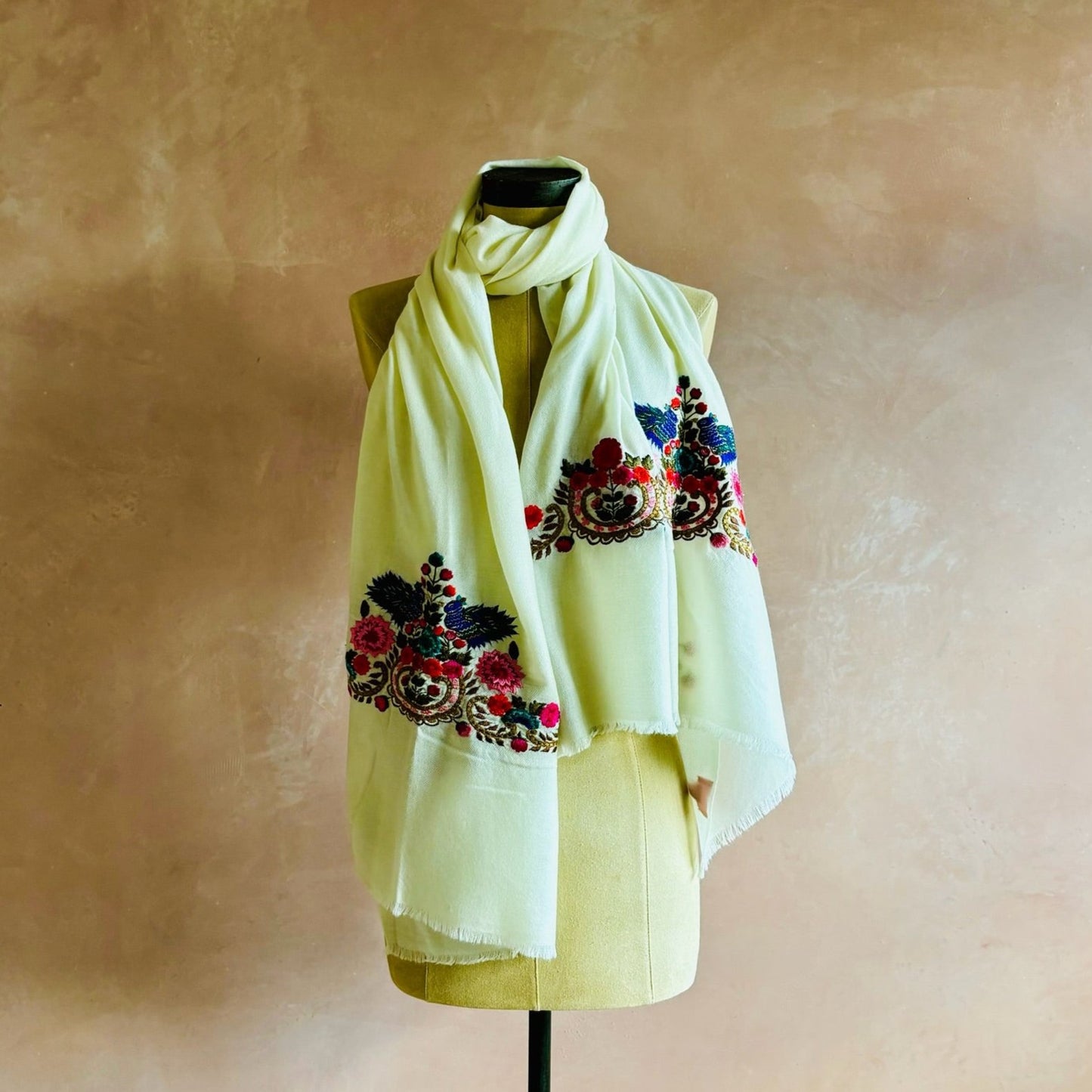 Bird of Paradise Pashmina - Winter White