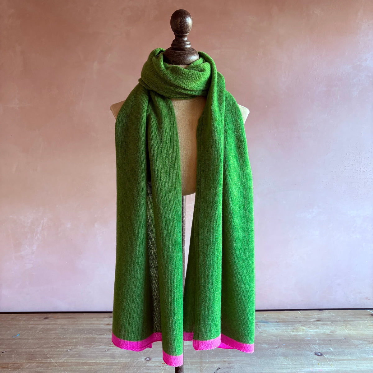 100% Cashmere Tippet Scarf - Green Pink