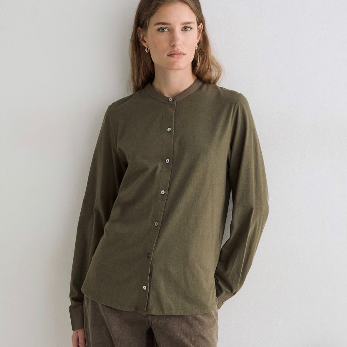 Women’s Cotton Shirt with Removable Scarf