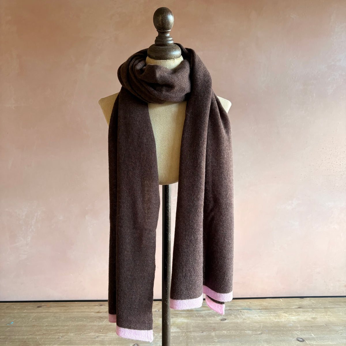 100% Cashmere Tippet Scarf - Brown Pink