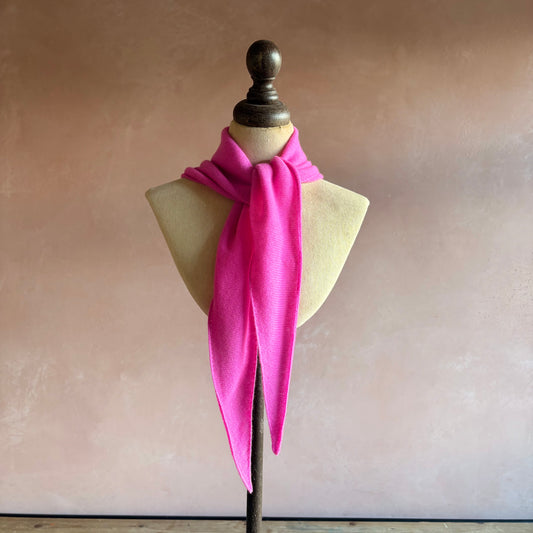 100% Cashmere Triangle Scarf - Fuchsia