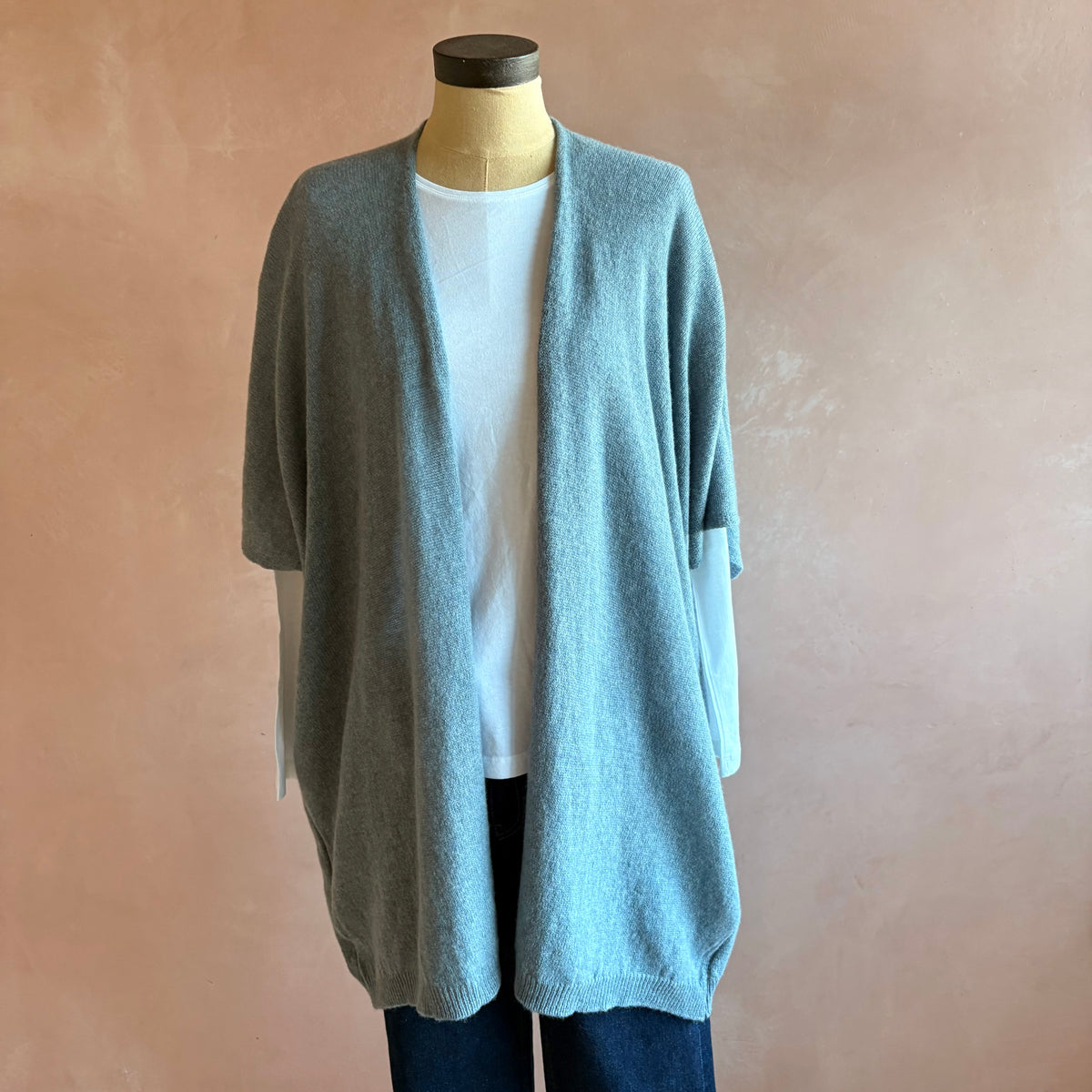 Cashmere Sleeveless Cardigan Light Blue