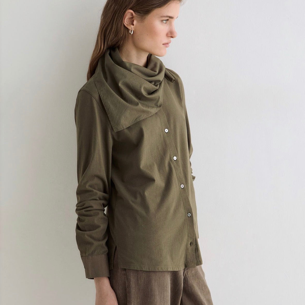 Women’s Cotton Shirt with Removable Scarf