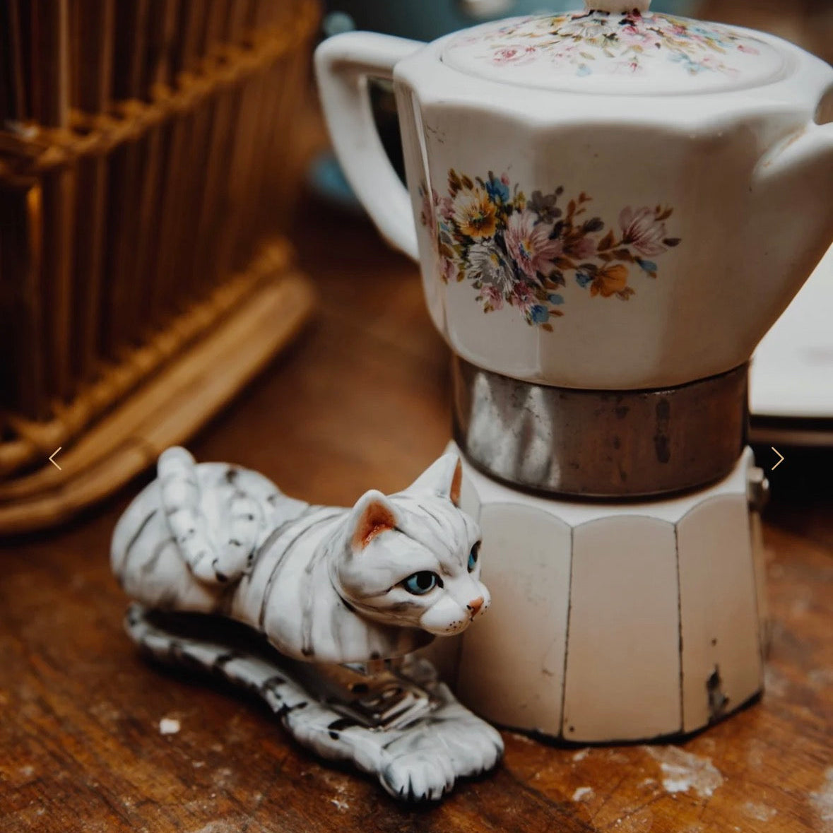 Handmade Cat Stapler - Porcelain