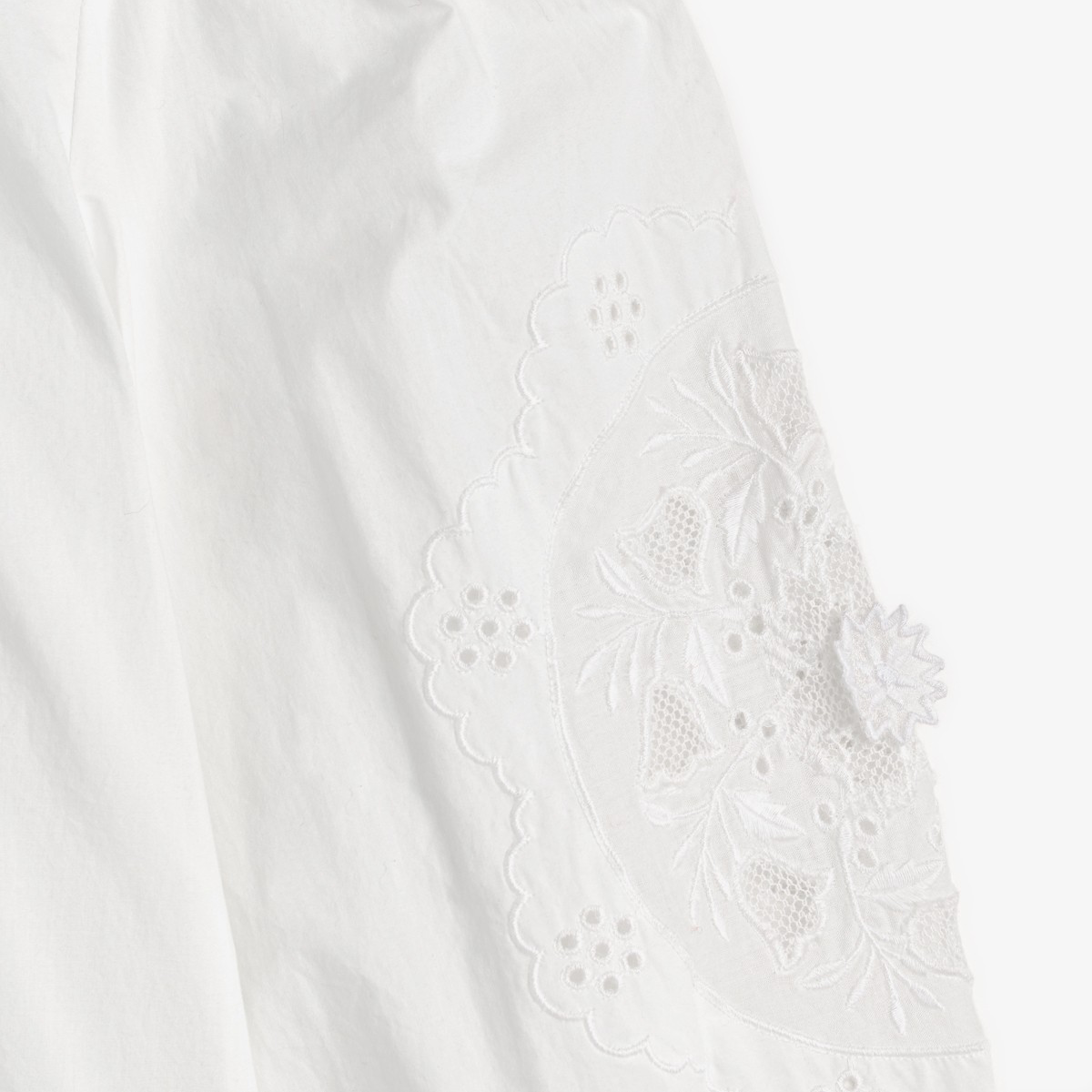 Women’s Romantic Embroidered Blouse