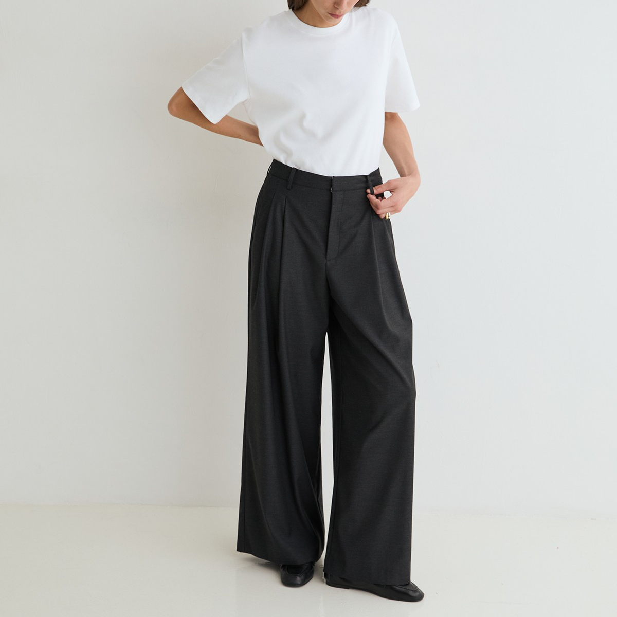 Women’s Wide Leg Suit Trousers