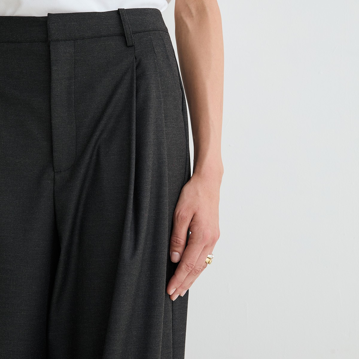Women’s Wide Leg Suit Trousers