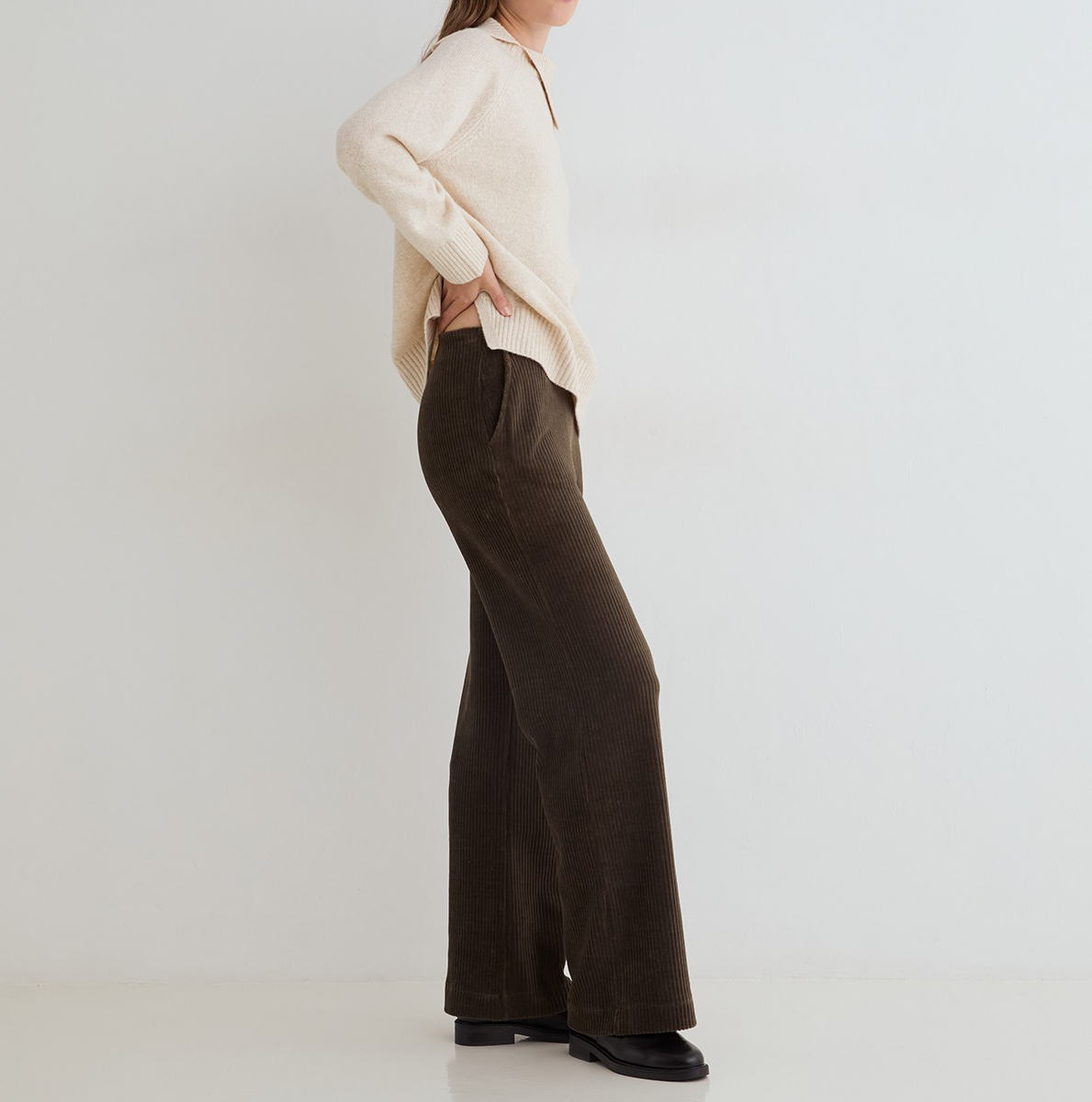 Wide-Leg Corduroy Trousers, Khaki
